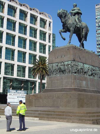 Montevideo142